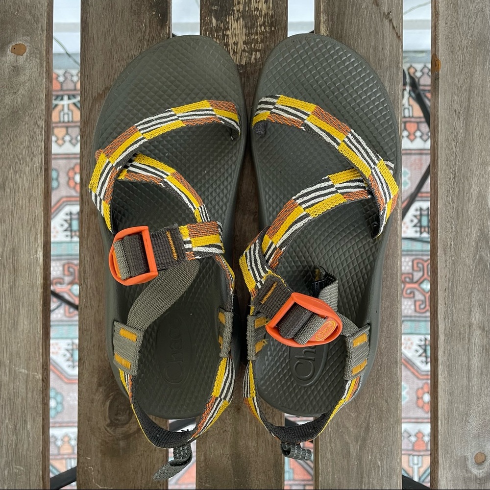 Kids Chaco’s Size 4 Scatter Poppy